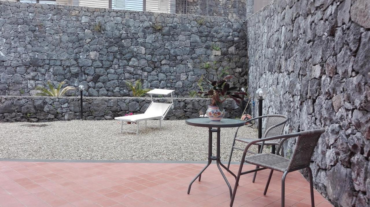 Villa Leonardi Zafferana Etnea Extérieur photo